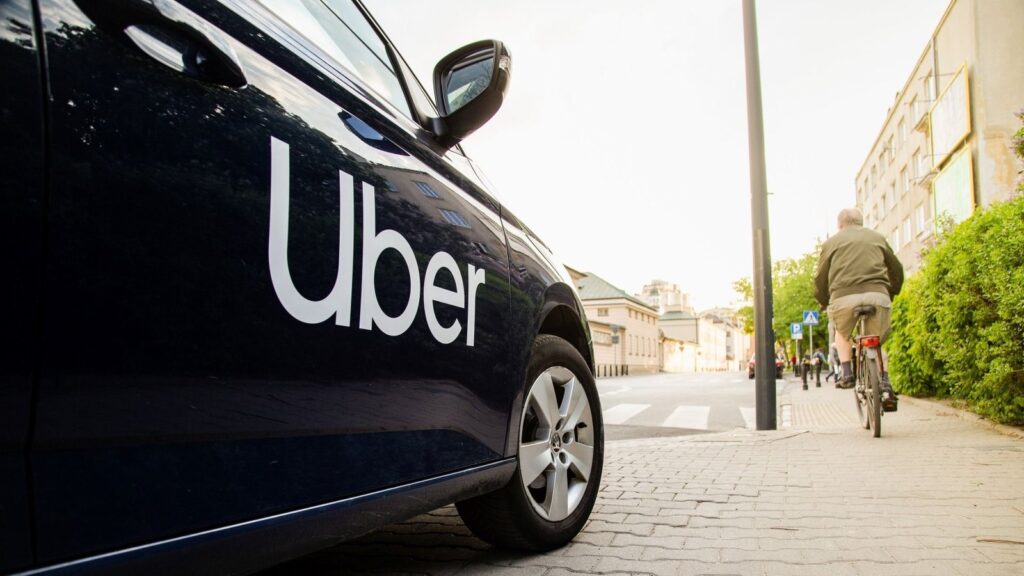 Uber atualiza lista de carros aceitos no Black e Comfort; confira